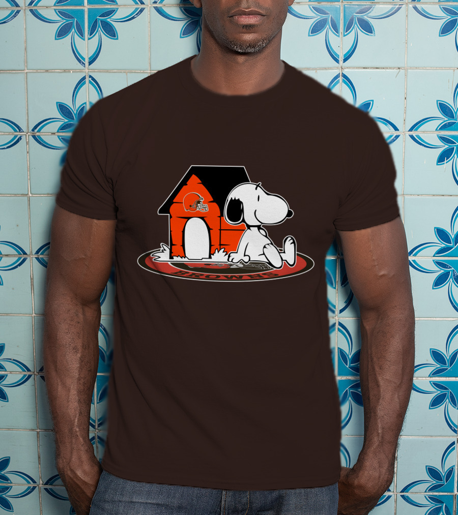 Cleveland Browns Football Fan Snoopy Now And Forever T-Shirt