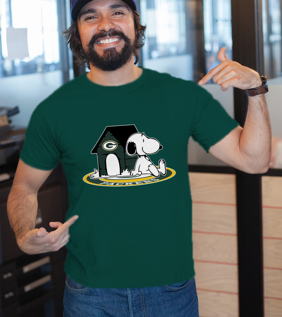 Green Bay Packers Football Fan Now And Forever Peanuts Snoopy T-Shirt