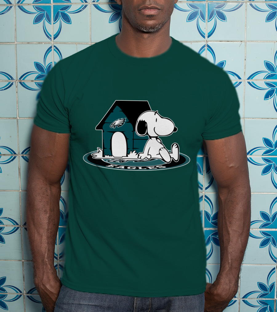 Snoopy Philadelphia Eagles Fan Now And Forever T-Shirt