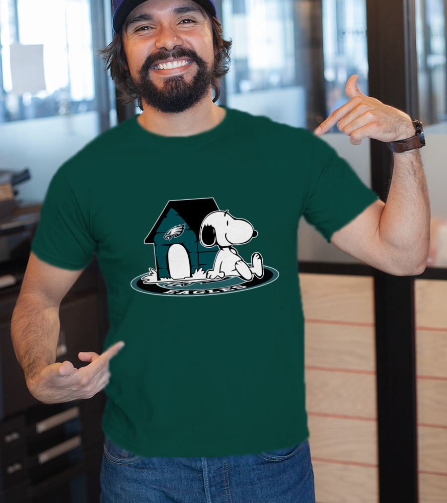 Snoopy Philadelphia Eagles Fan Now And Forever T-Shirt