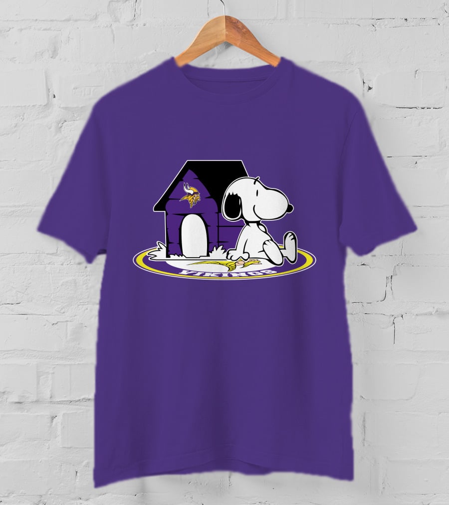 Snoopy Minnesota Vikings Football Fan Now And Forever T-Shirt