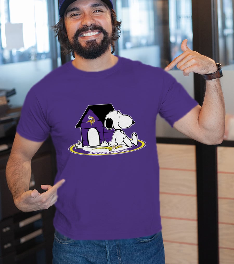 Snoopy Minnesota Vikings Football Fan Now And Forever T-Shirt
