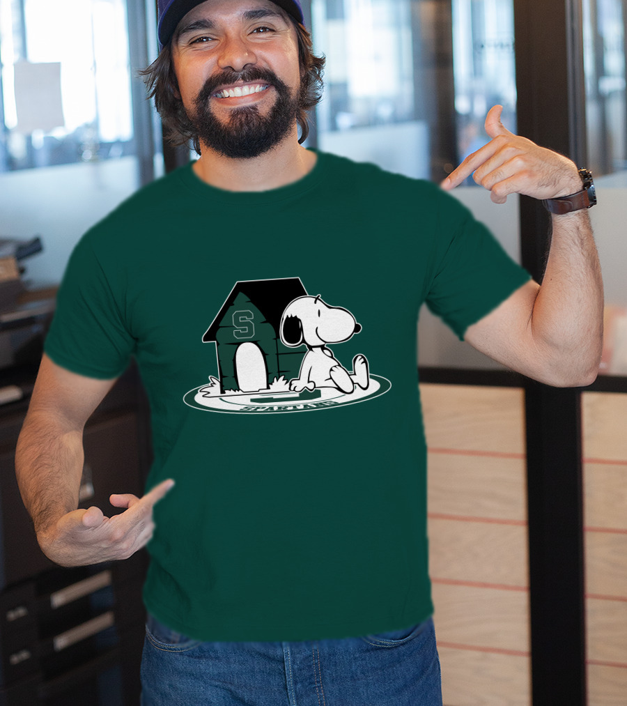 Michigan State Spartans Fan Now And Forever Snoopy Peanuts Doghouse T-Shirt