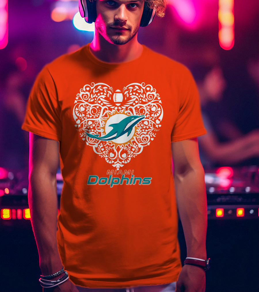 Love My Miami Dolphins Heart Football Theme T-Shirt