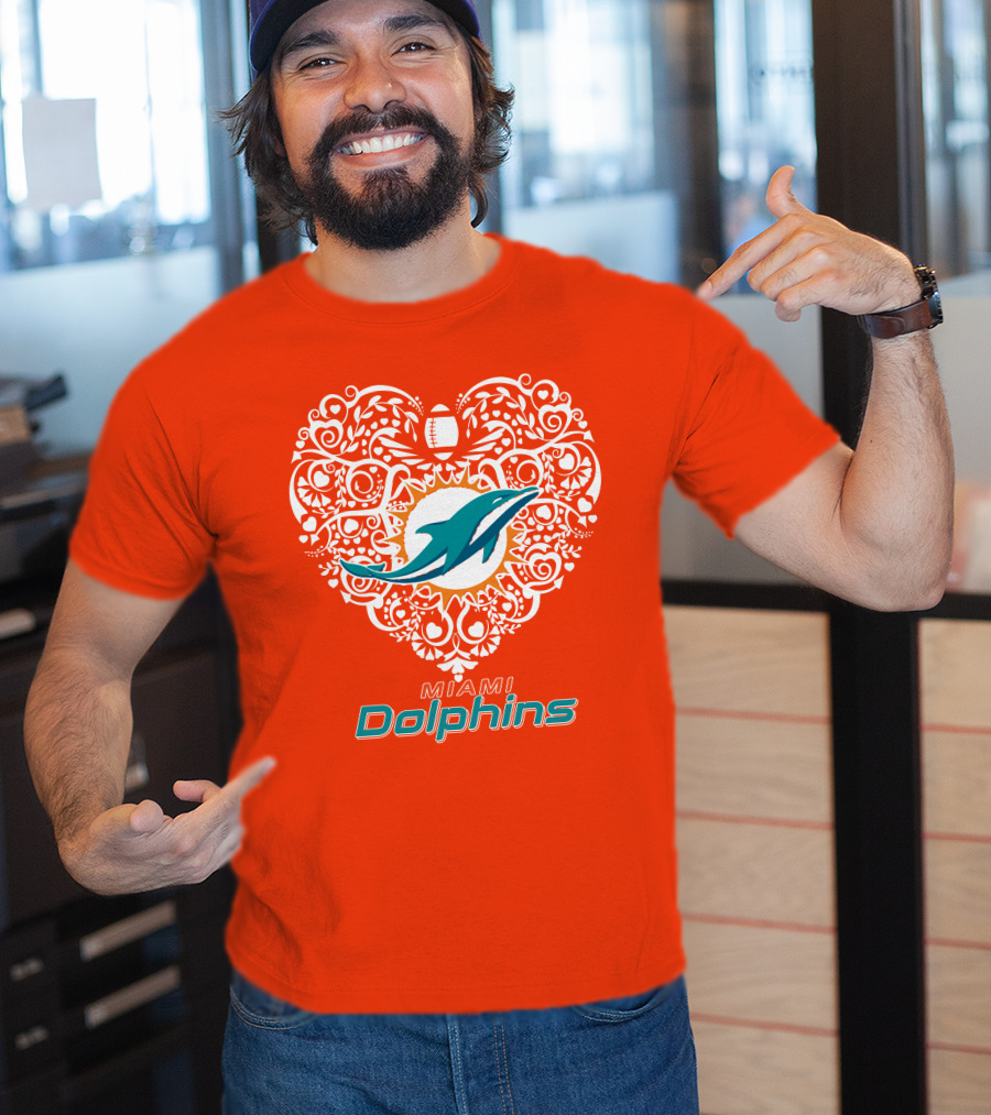 Love My Miami Dolphins Heart Football Theme T-Shirt