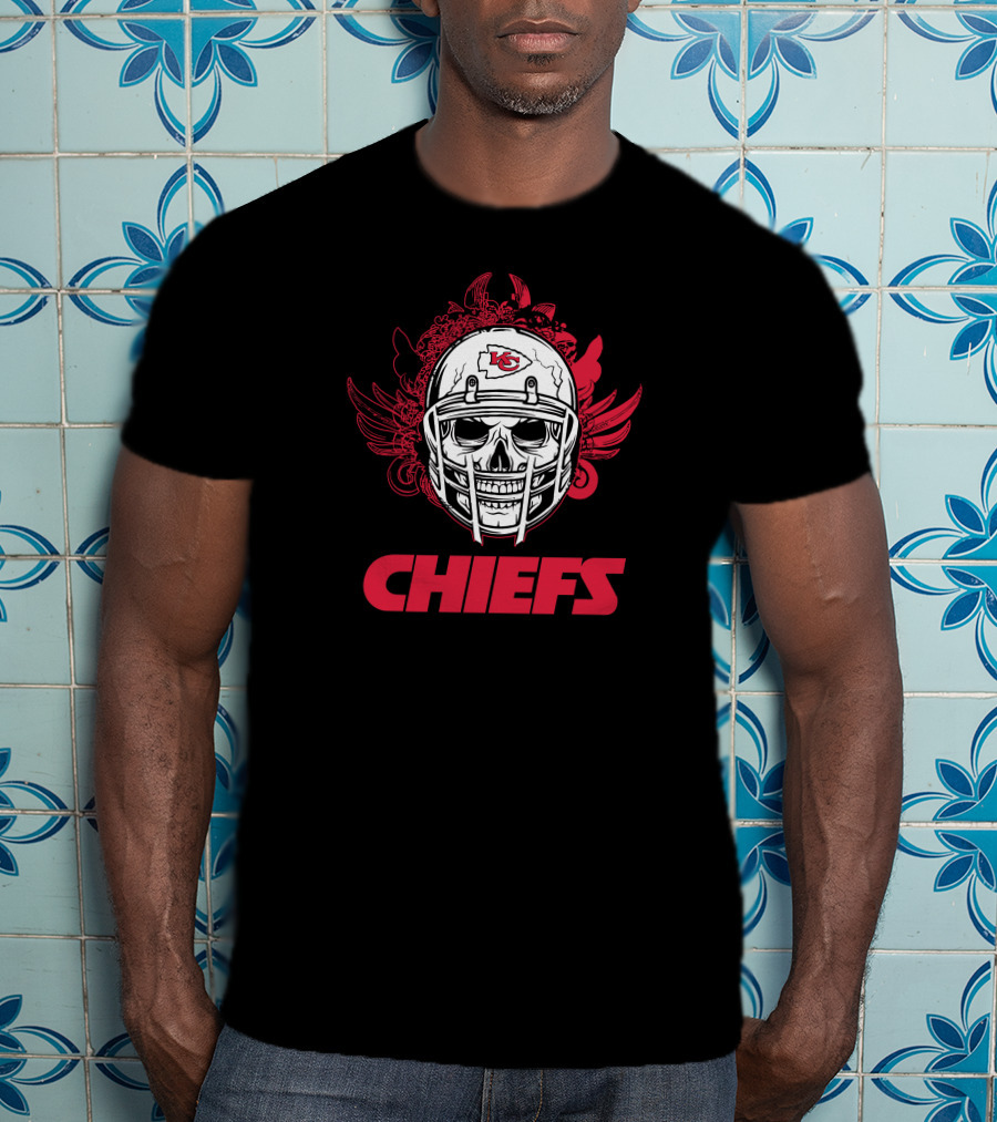 Kansas City Chiefs Skull Helmet T-Shirt