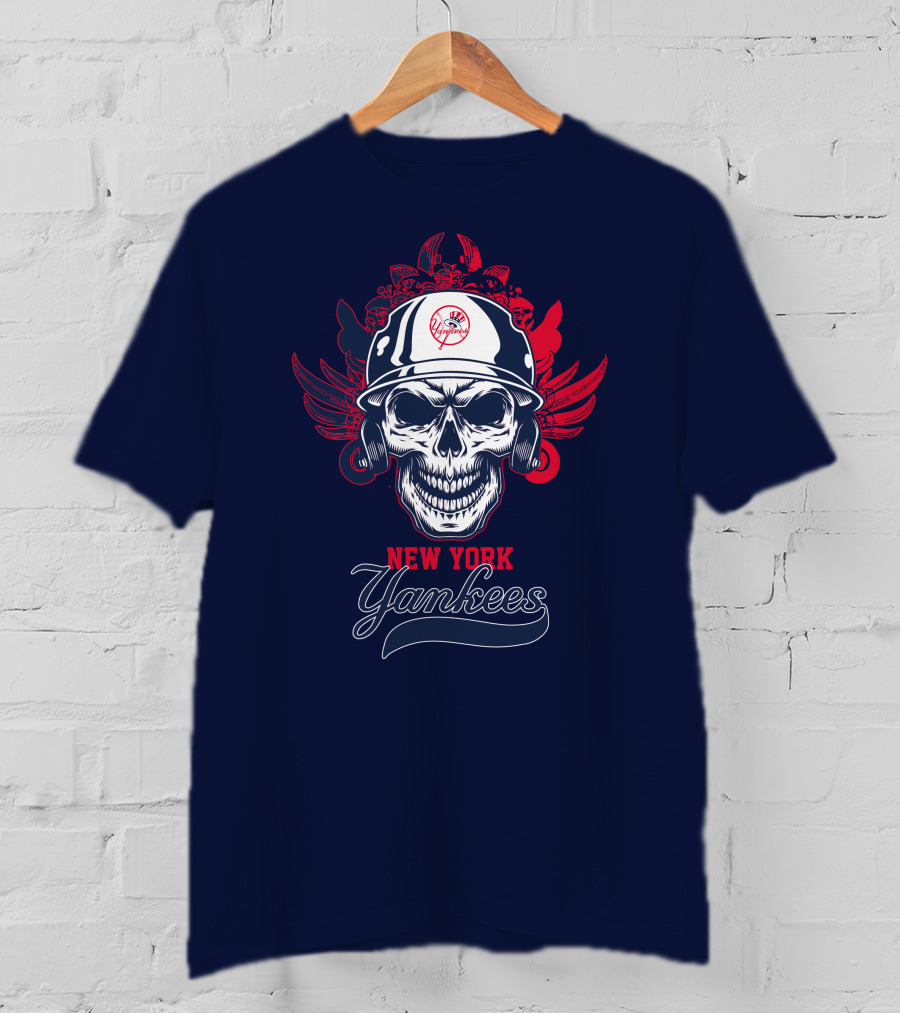 New York Yankees Skull Wings Helmet T-Shirt