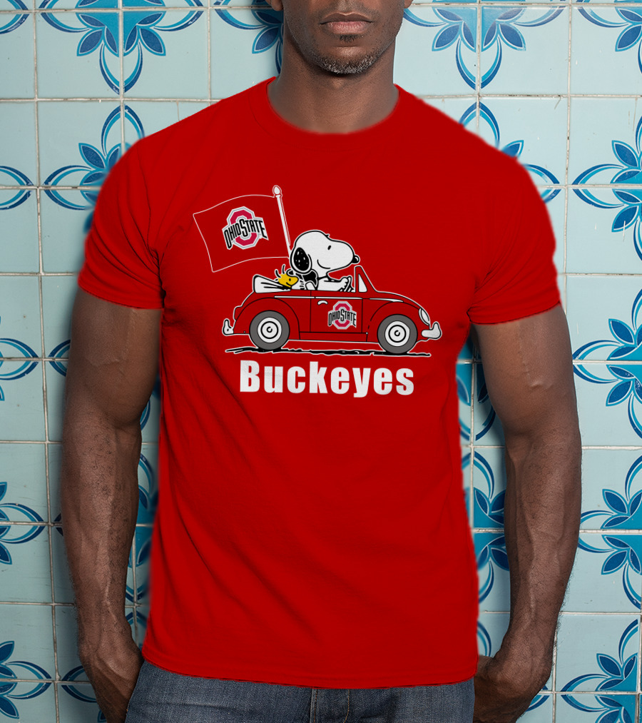 Ohio State Buckeyes Snoopy In Red Car With Flag T-Shirt