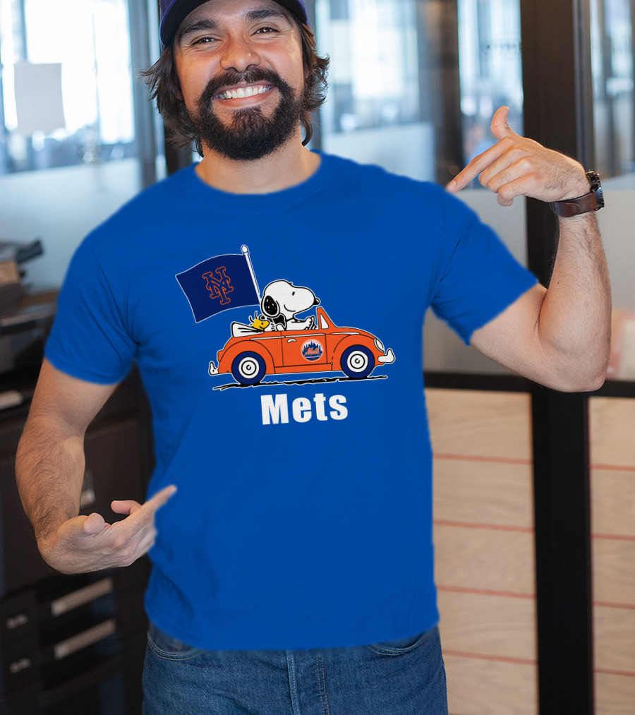 Mets Snoopy Driving With Woodstock And Flag T-Shirt