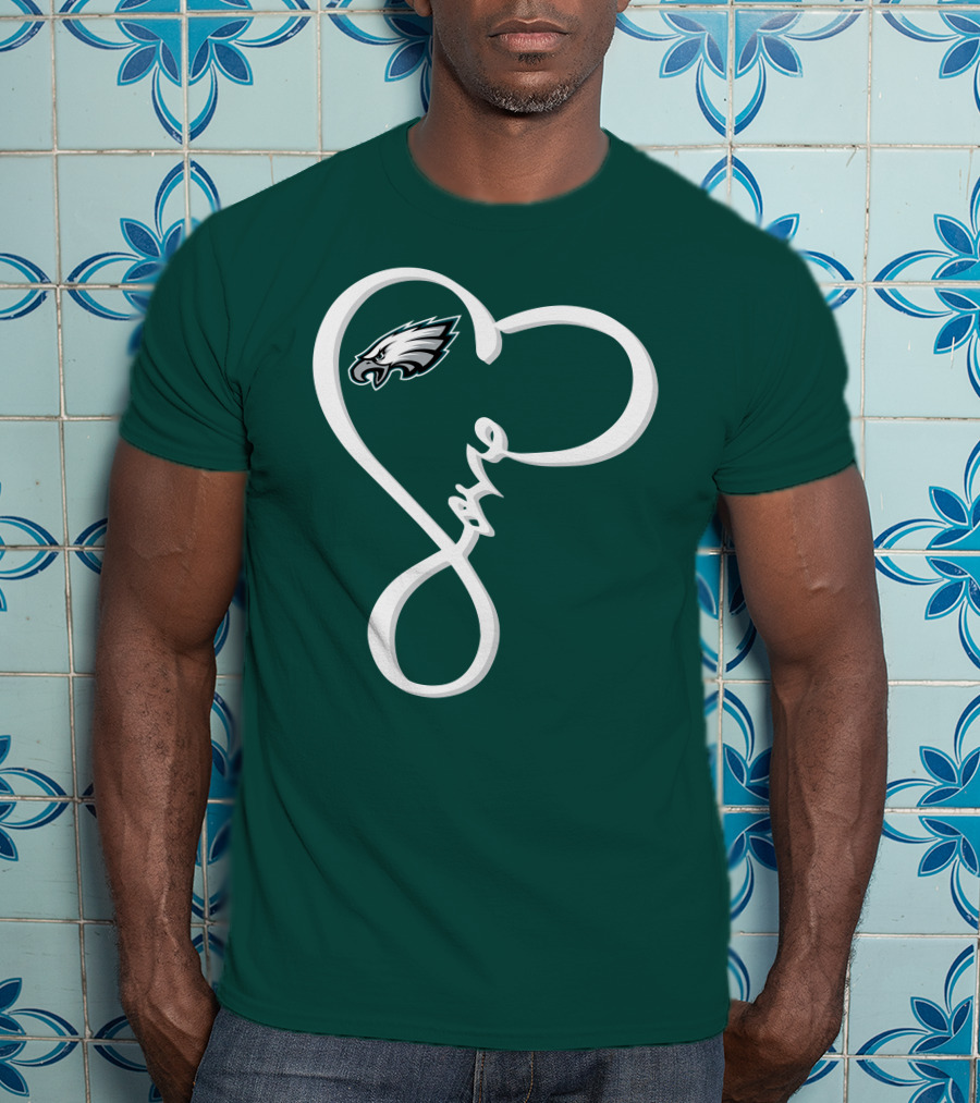 Philadelphia Eagles Love Heart T-Shirt