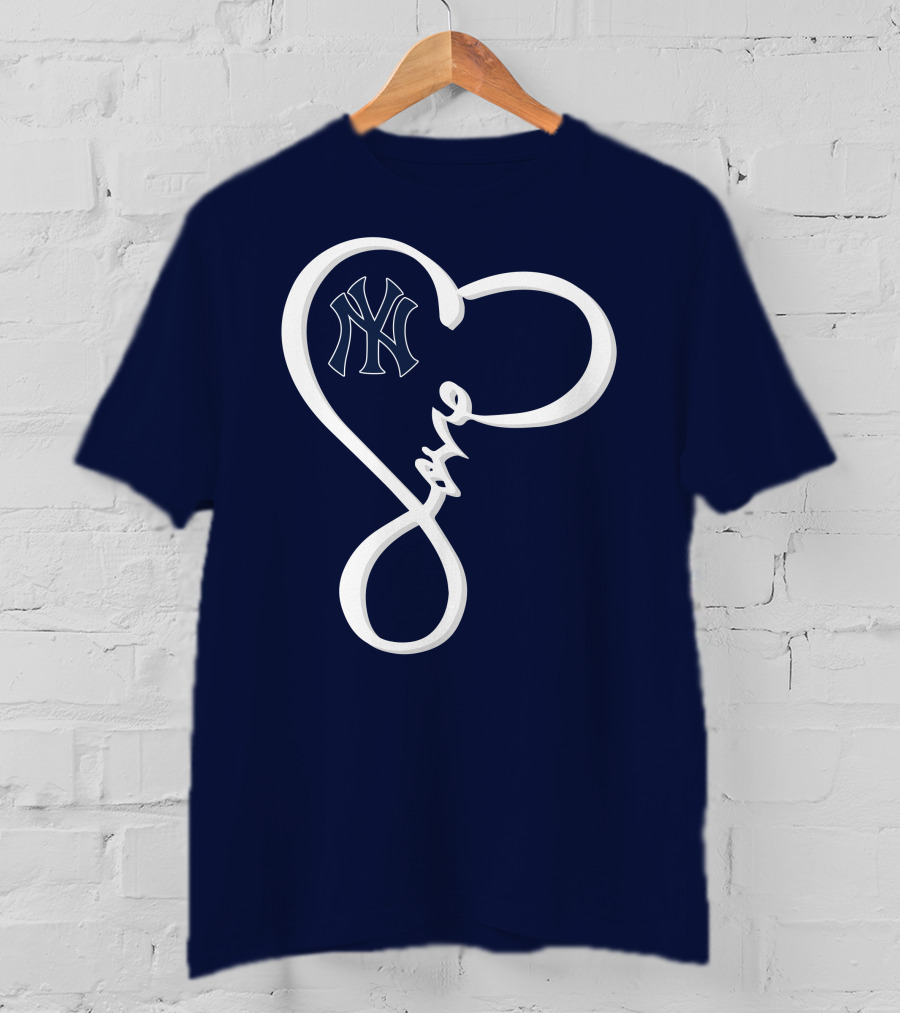 Yankees Love Heart T-Shirt