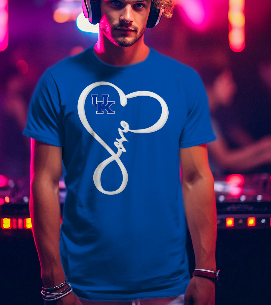 UK Wildcats Love Heart T-Shirt