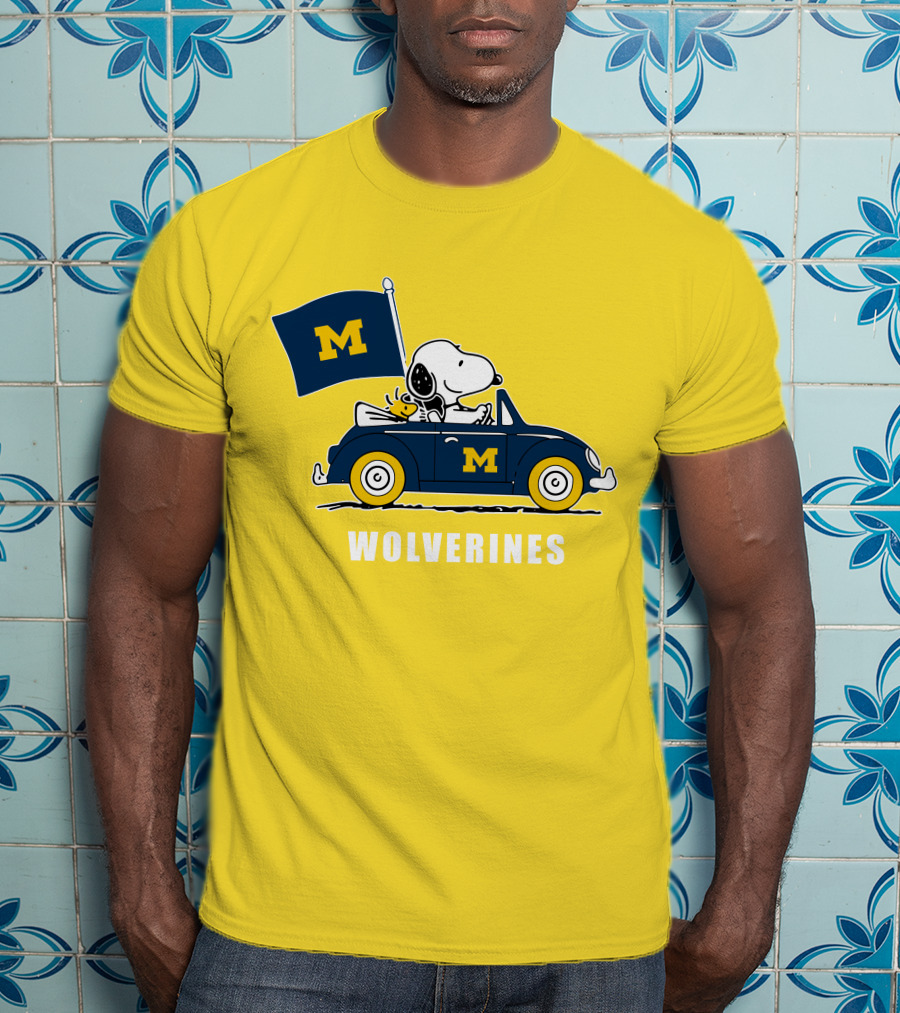 Michigan Wolverines Snoopy Driving With Flag T-Shirt