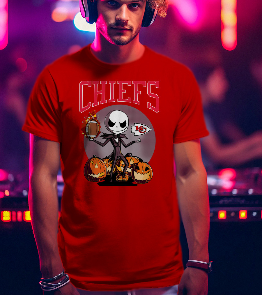 Kansas City Chiefs Jack Skellington Halloween Football Pumpkins T-Shirt
