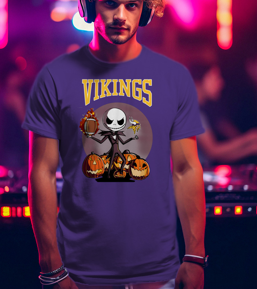Vikings Jack Skellington Halloween Football Pumpkins T-Shirt