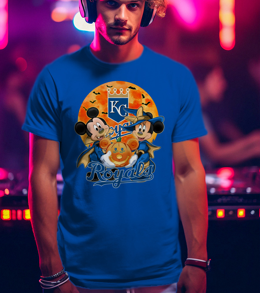 Kansas City Royals Mickey Mouse And Minnie Mouse Halloween Pumpkin Magic T-Shirt