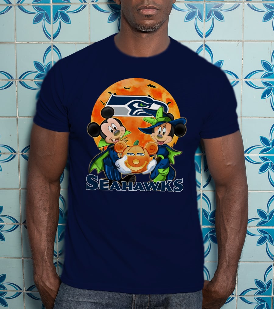 Seattle Seahawks Mickey Mouse And Minnie Mouse Halloween Pumpkin T-Shirt