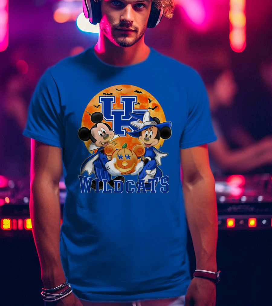 Kentucky Wildcats Mickey Mouse Minnie Mouse Halloween Moon Pumpkin T-Shirt