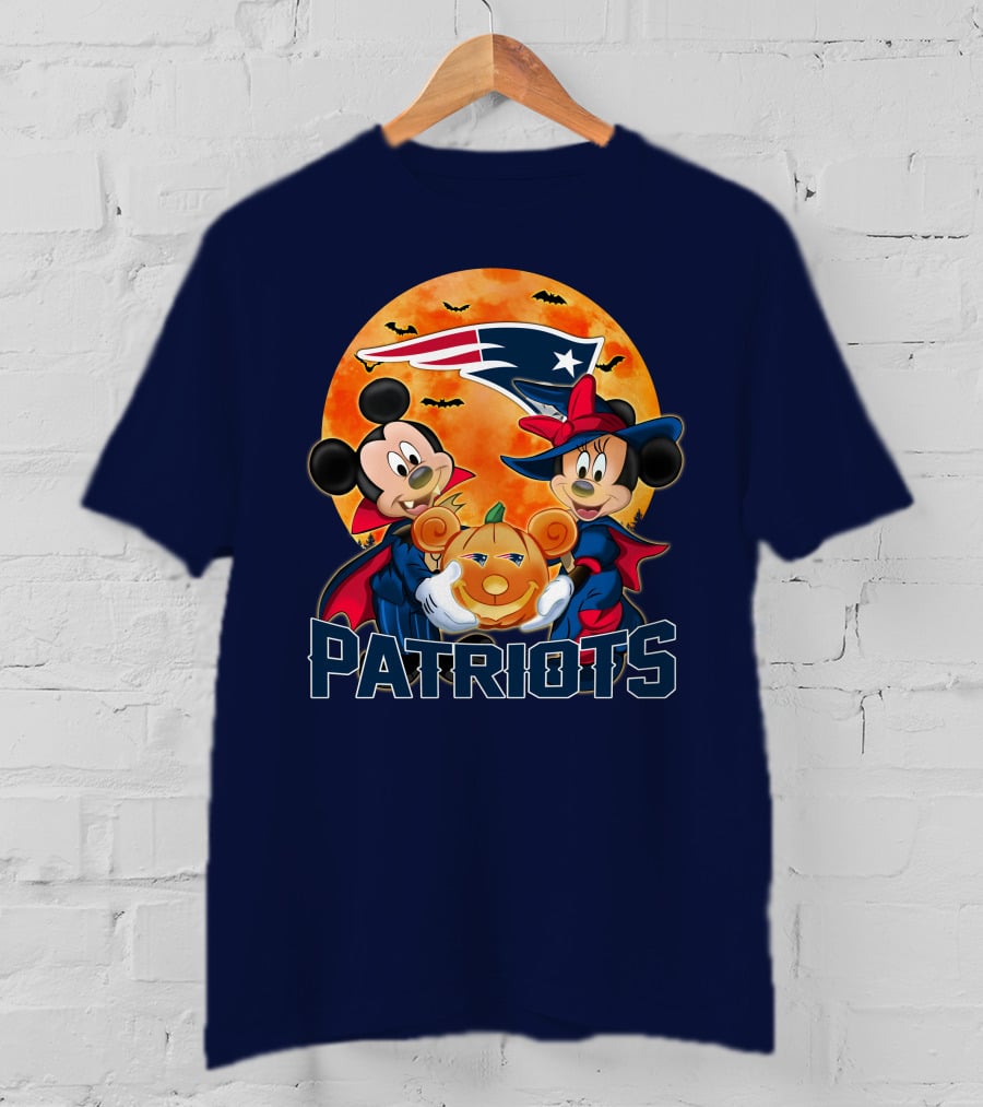 Patriots Halloween Mickey Mouse And Minnie Mouse With Pumpkin And New England Football T-Shirt
