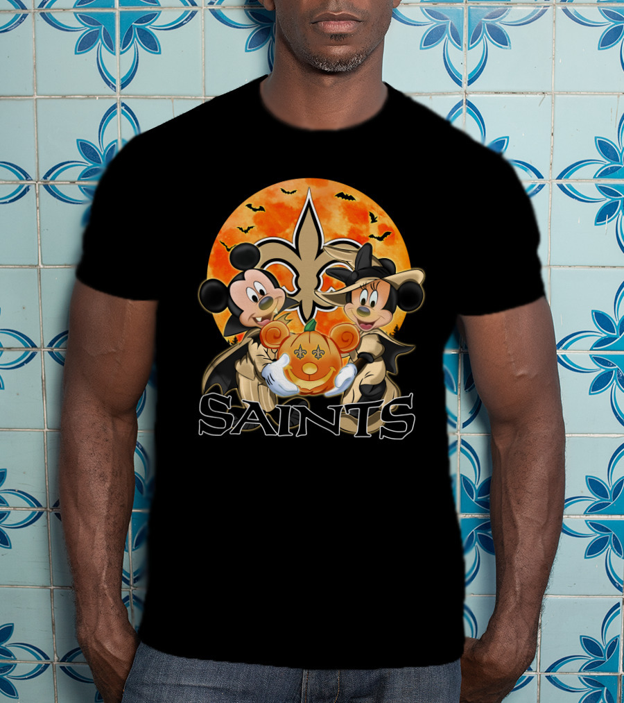 New Orleans Saints Mickey And Minnie Halloween Pumpkin Fleur-de-Lis T-Shirt