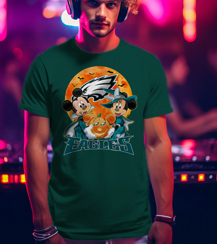 Philadelphia Eagles Mickey And Minnie Halloween Pumpkin T-Shirt