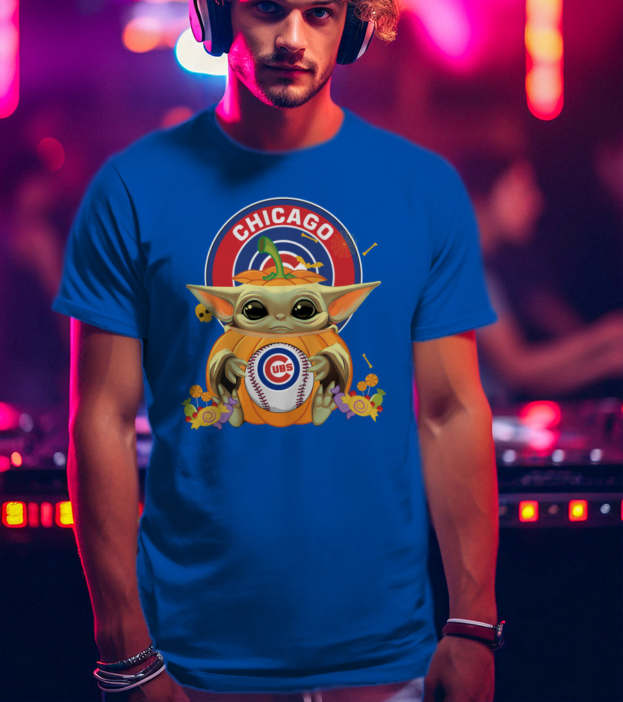 Halloween Pumpkin Baby Yoda Chicago Cubs Baseball Theme T-Shirt