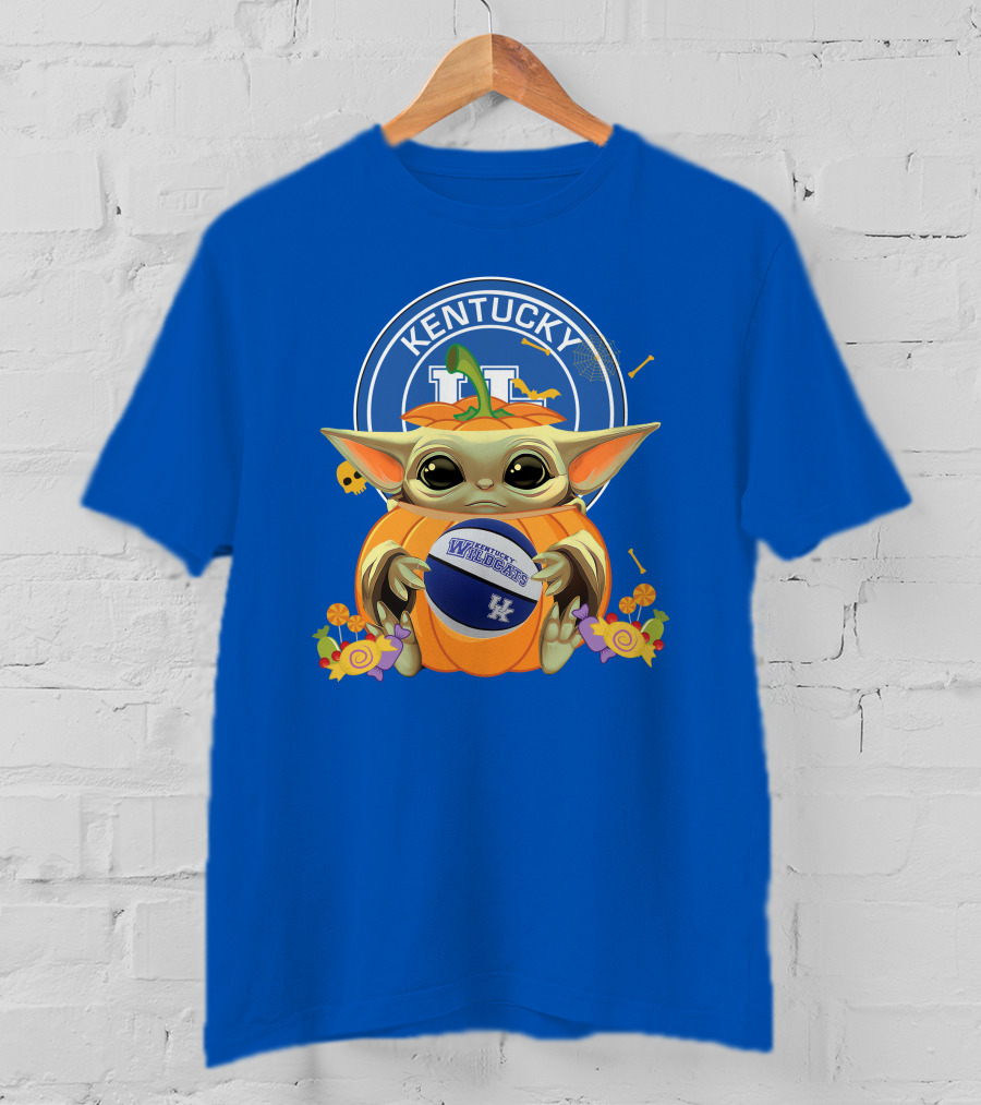 Halloween Pumpkin Baby Yoda Hug Kentucky Wildcats Basketball T-Shirt