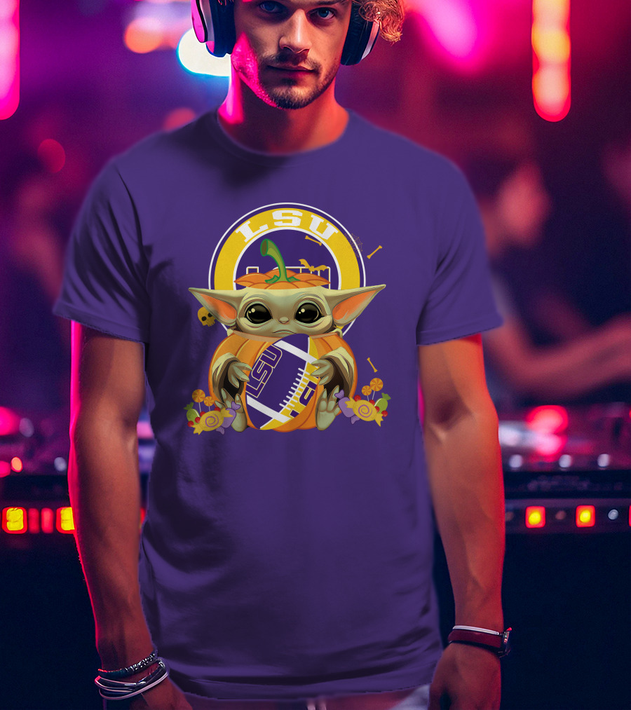 LSU Tigers Halloween Pumpkin Baby Yoda Hug Football T-Shirt