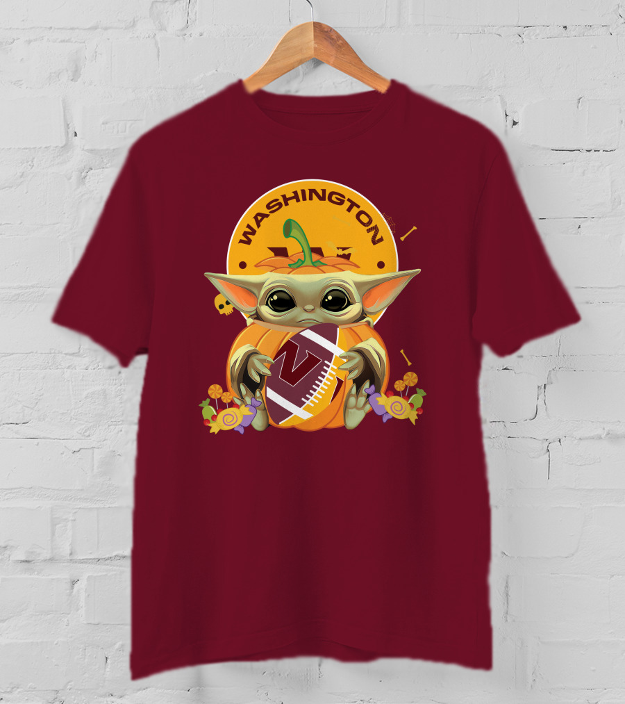 Halloween Baby Yoda Pumpkin Hugging Washington Football Team T-Shirt