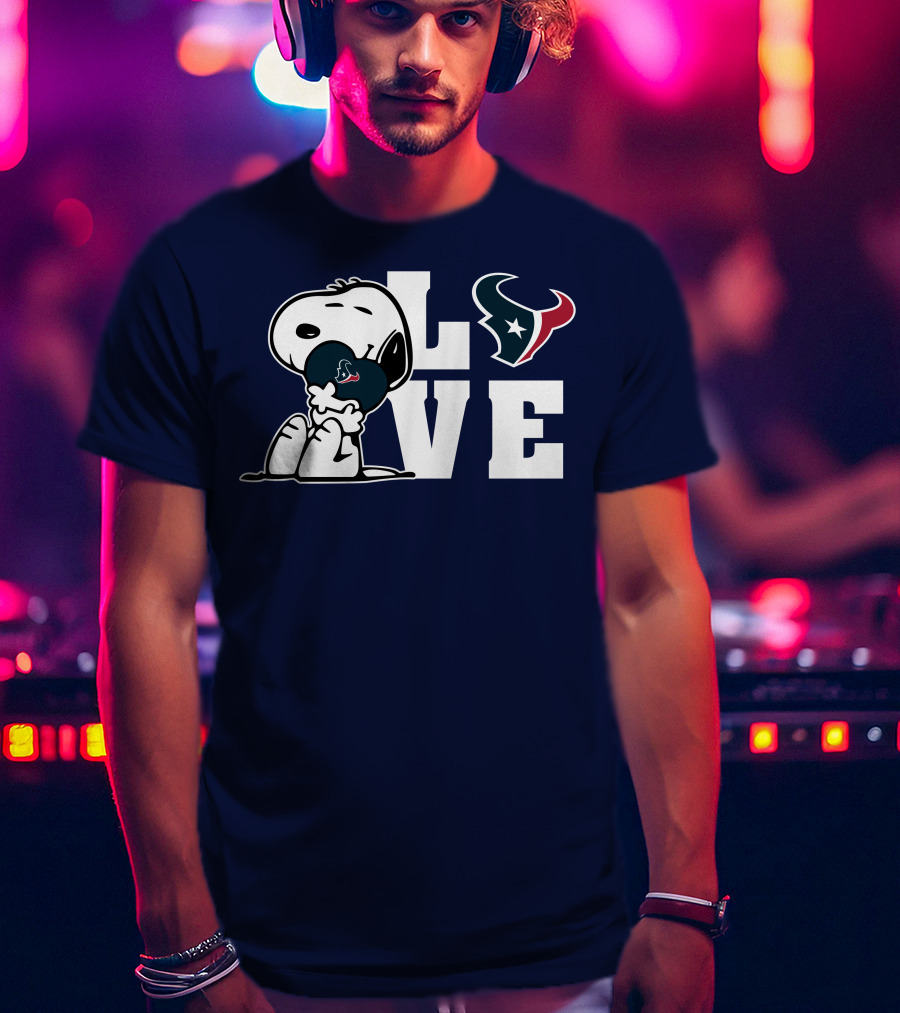 Snoopy Hugging Love Houston Texans T-Shirt