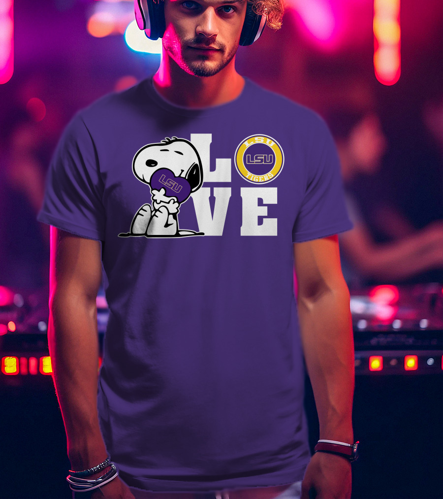 Snoopy Love LSU Tigers LSU T-Shirt