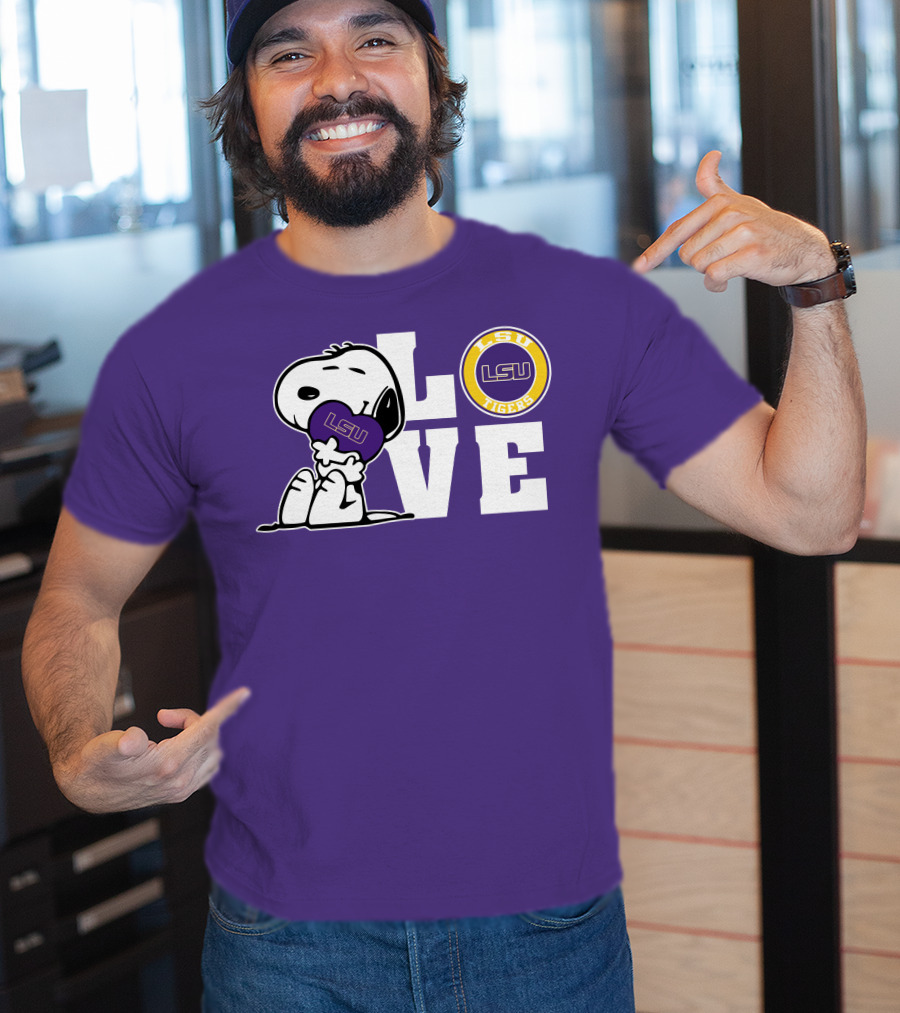 Snoopy Love LSU Tigers LSU T-Shirt