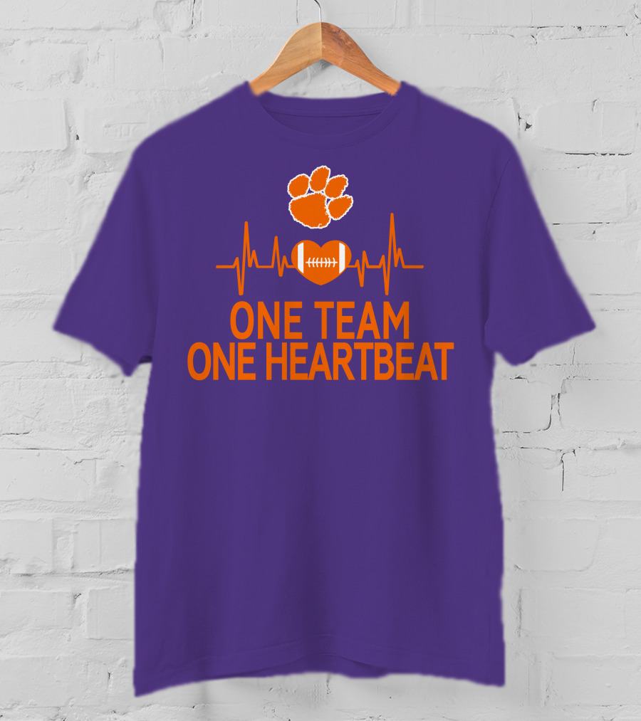 Clemson Tigers One Team One Heartbeat Football Paw Print Heartbeat T-Shirt