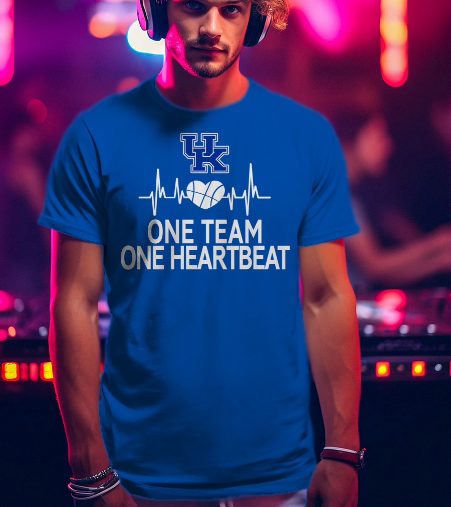 Kentucky Wildcats UK Logo One Team One Heartbeat Basketball Heartbeat T-Shirt