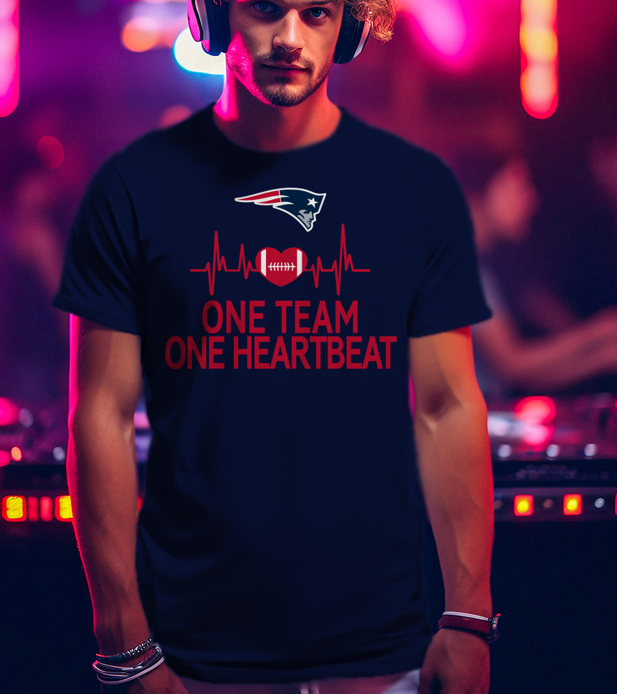 New England Patriots Logo One Team One Heartbeat Football Heartbeat Line T-Shirt