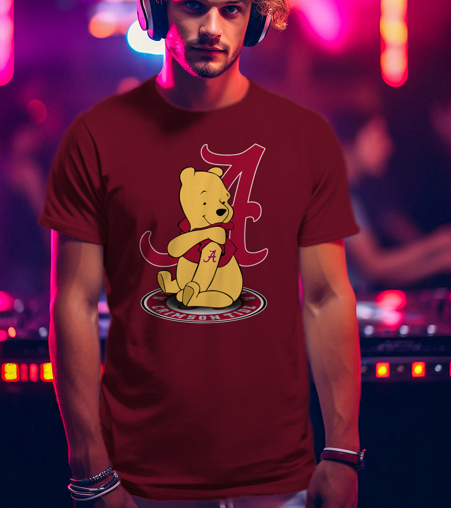 Alabama Crimson Tide Pooh Bear Sitting With Crimson T-Shirt