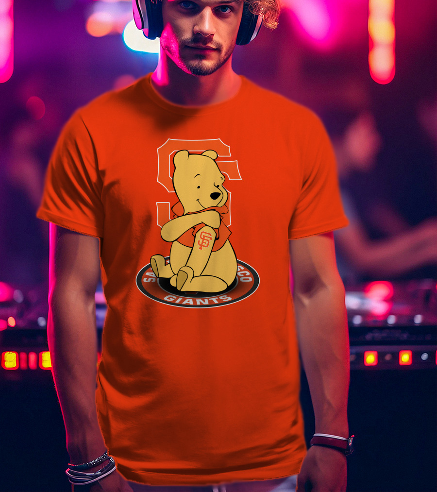 San Francisco Giants Winnie The Pooh Sitting With SF T-Shirt