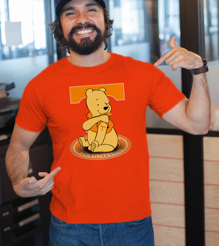 Tennessee Volunteers Winnie The Pooh Sitting With Orange T-Shirt And Big T T-Shirt