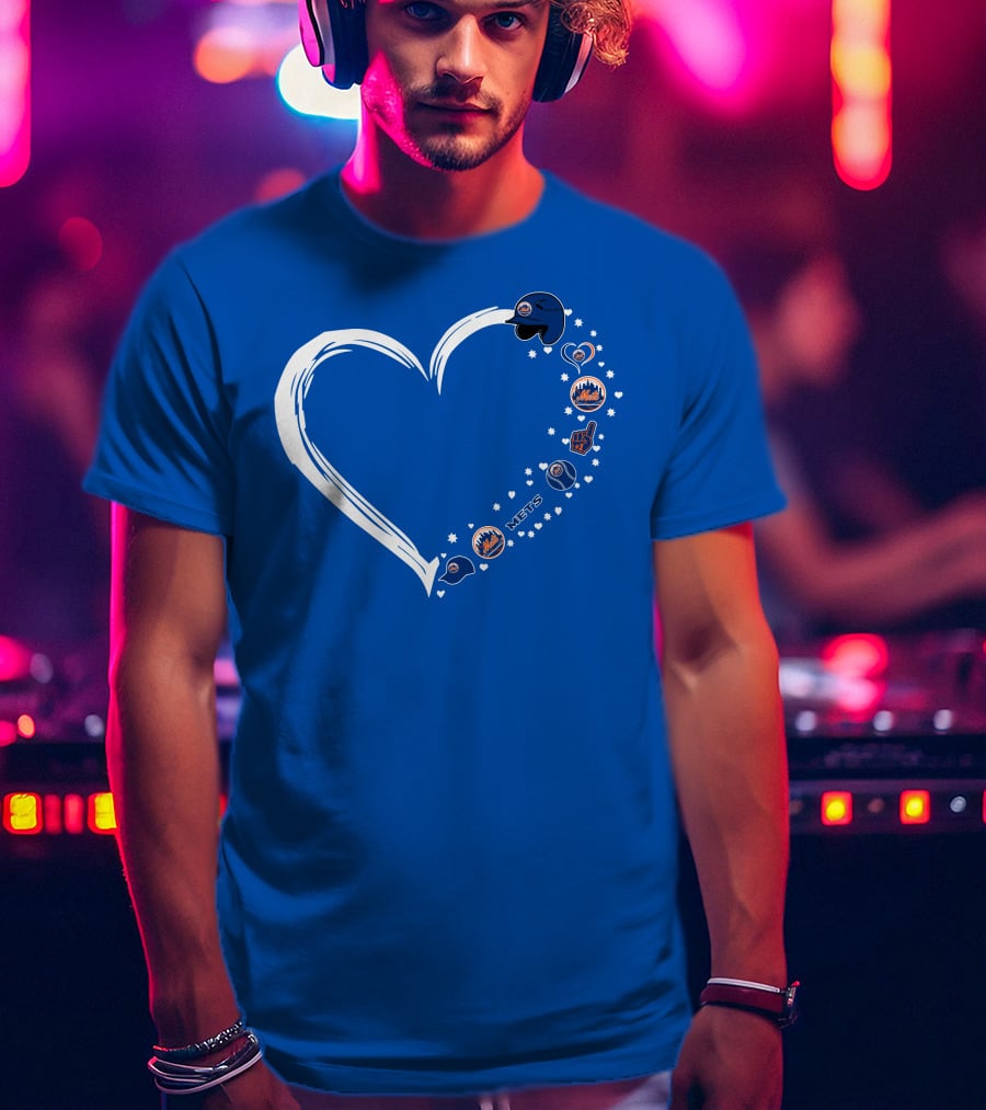 New York Mets Heart Design With Baseball Helmets T-Shirt