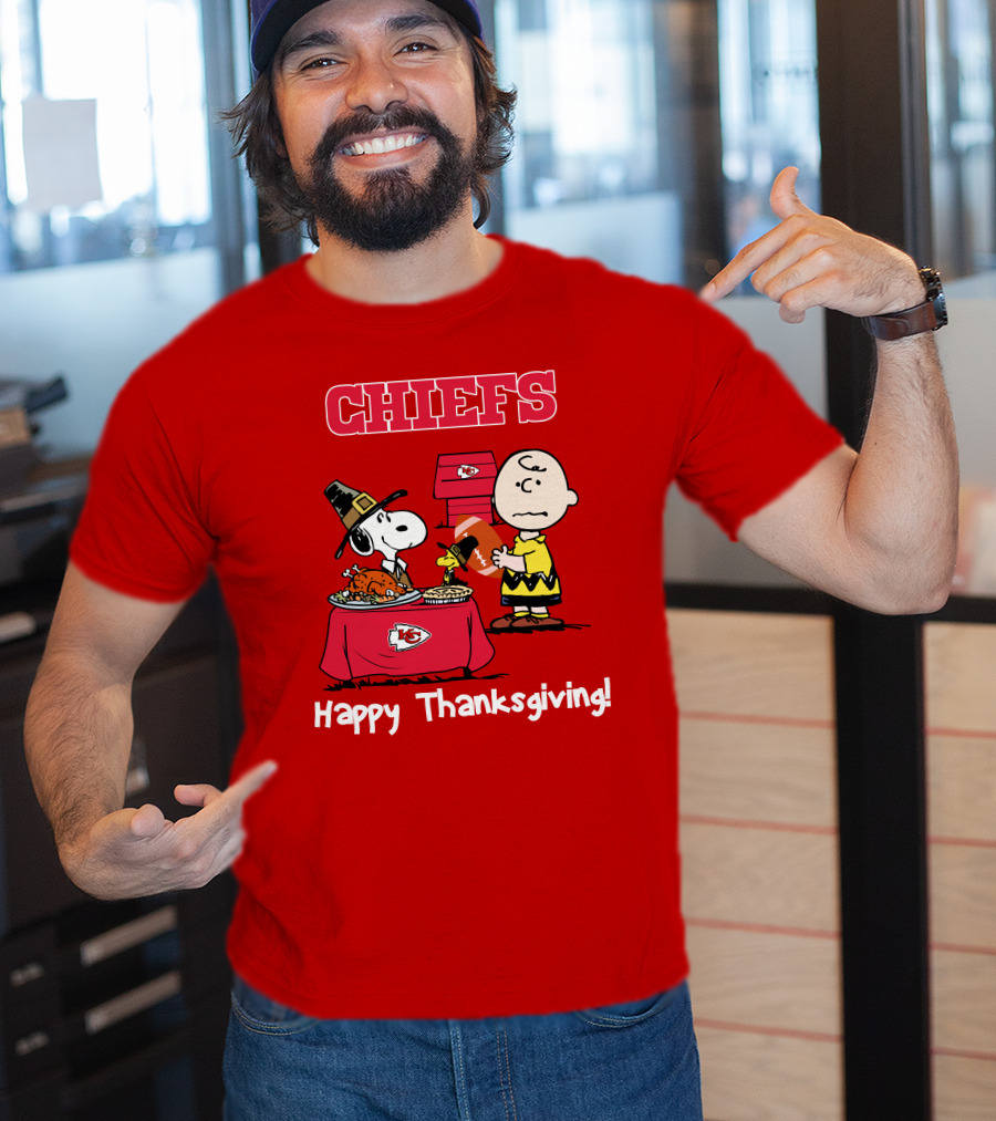Chiefs Snoopy Charlie Brown Thanksgiving Kansas City Football T-Shirt
