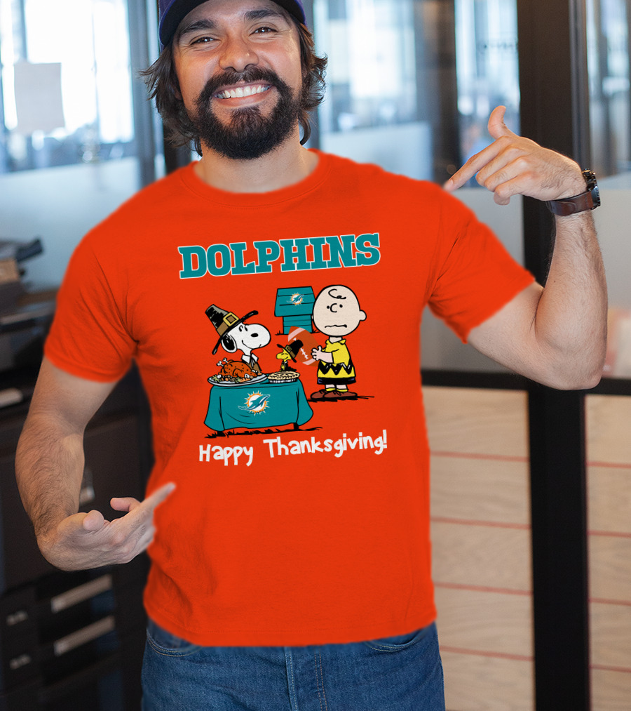 Dolphins Snoopy Charlie Brown Happy Thanksgiving Miami T-Shirt