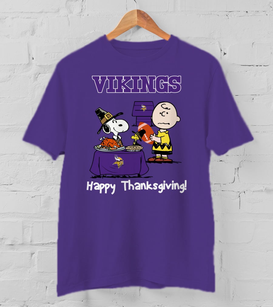 Vikings Snoopy Charlie Brown Thanksgiving Football Minnesota T-Shirt