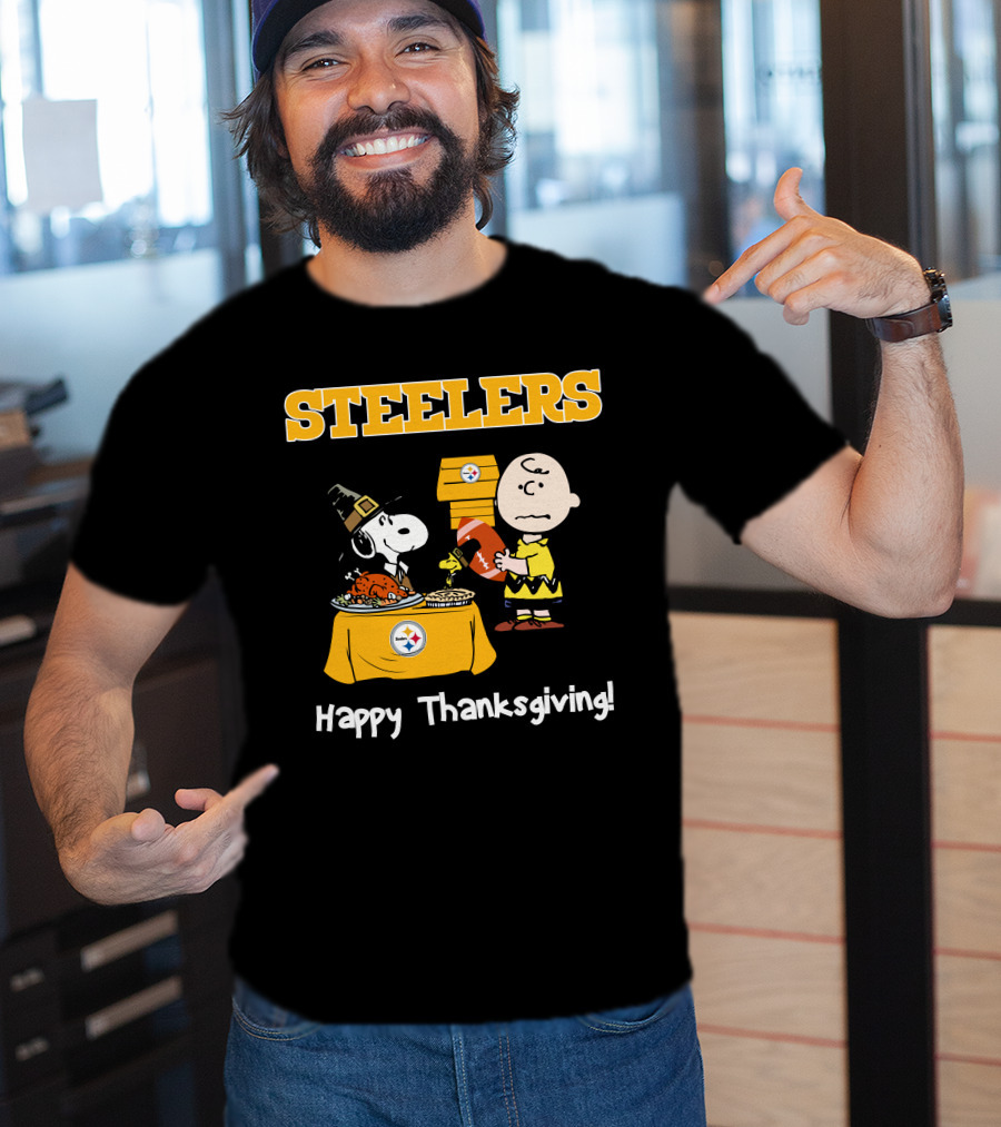 Steelers Snoopy Charlie Brown Happy Thanksgiving T-Shirt