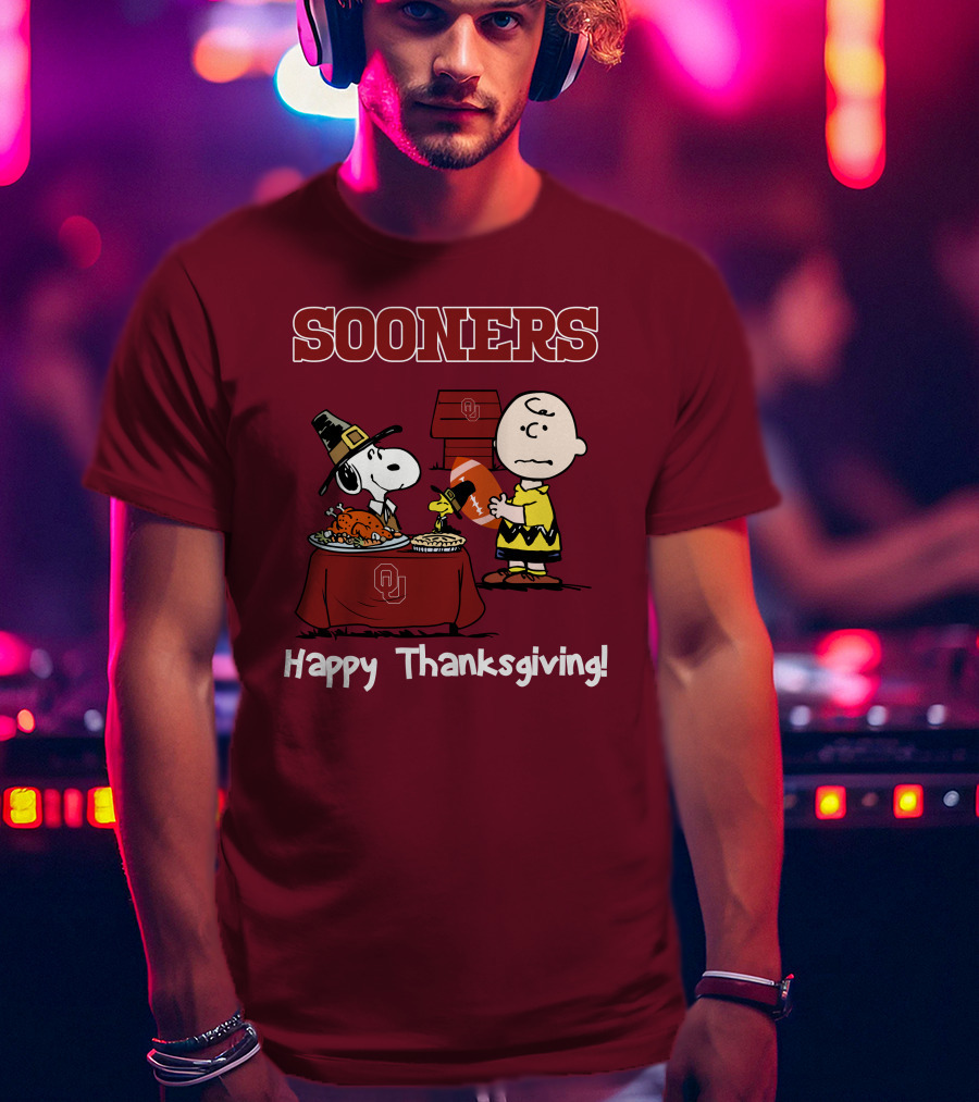 Sooners Happy Thanksgiving Snoopy And Charlie Brown T-Shirt