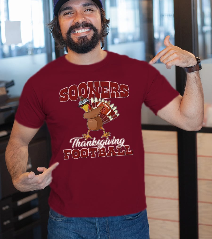 Sooners Thanksgiving Football Turkey In Sunglasses T-Shirt