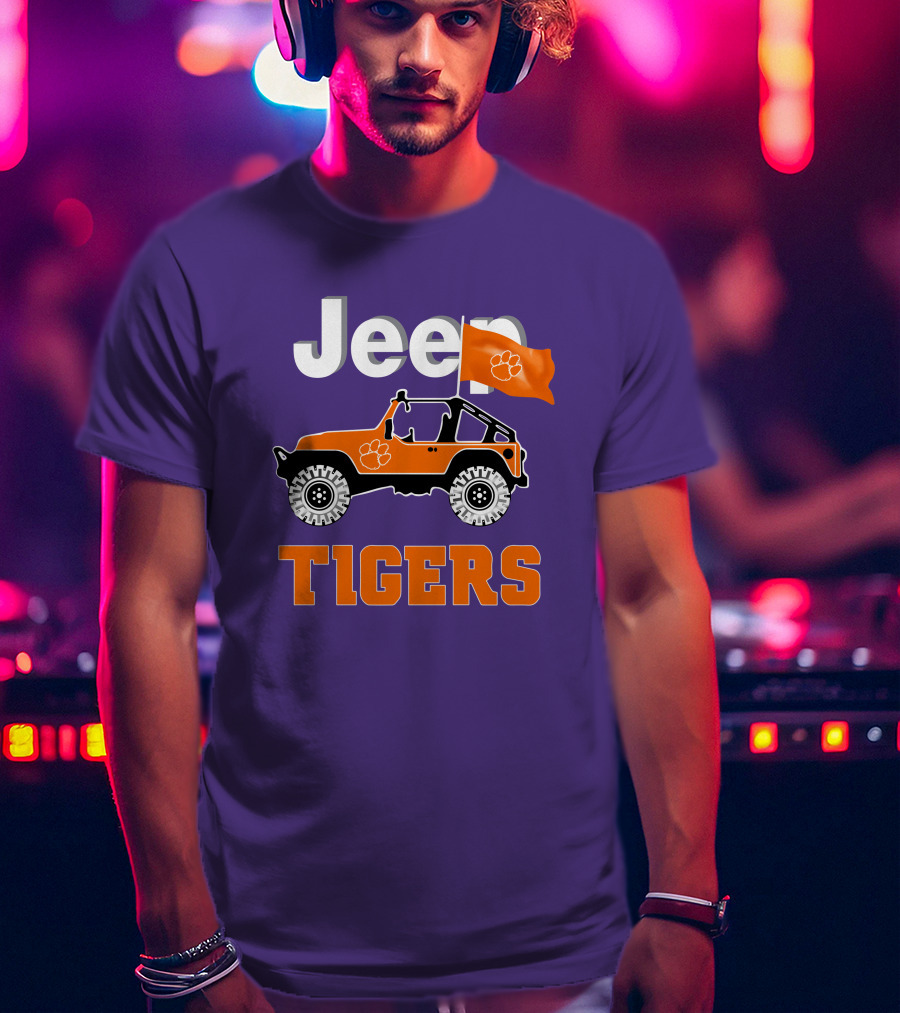 Jeep Clemson Tigers Paw Print Off-Road Enthusiast Flag T-Shirt