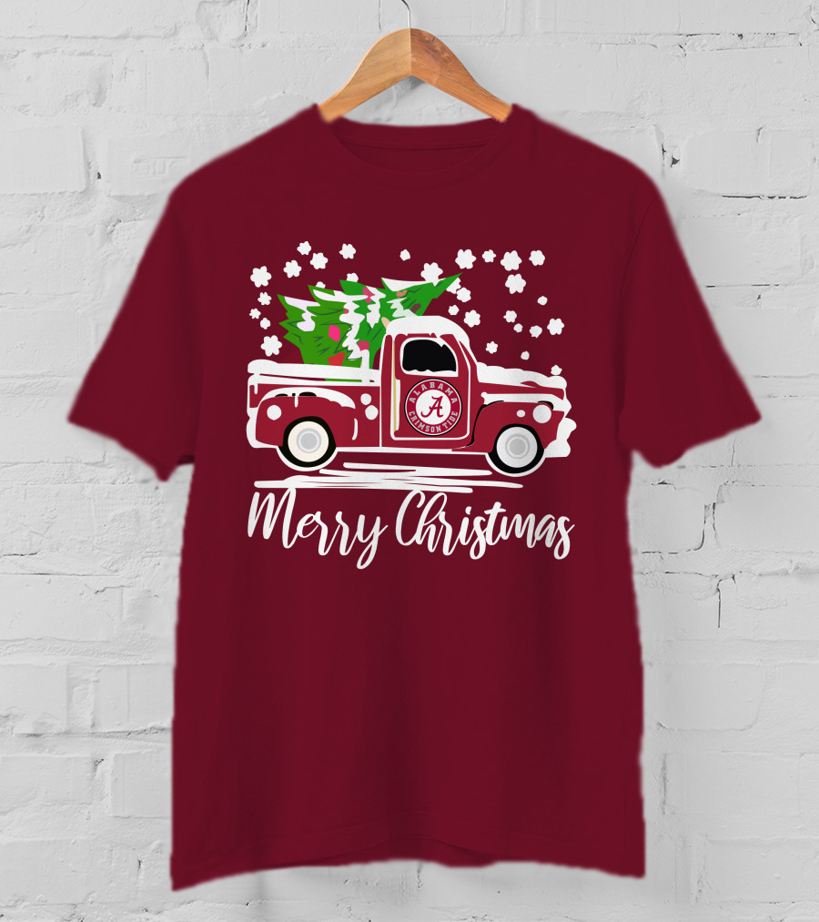Merry Christmas Alabama Crimson Tide Vintage Truck Snowy Tree T-Shirt