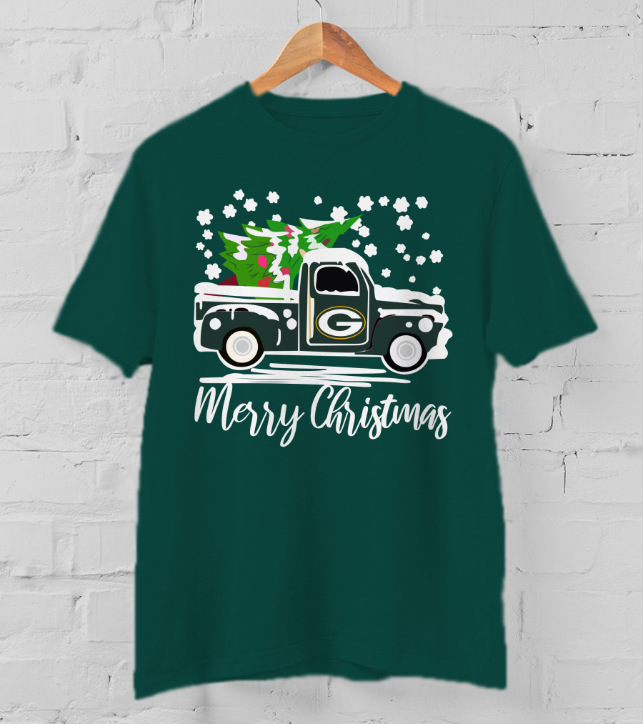 Green Bay Packers Vintage Truck With Christmas Tree Merry Christmas T-Shirt