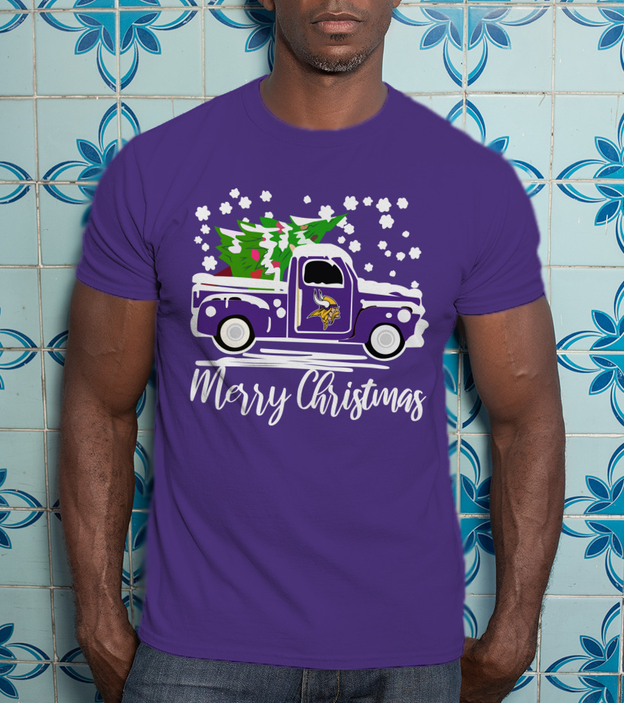 Merry Christmas Minnesota Vikings Vintage Car With Christmas Tree T-Shirt