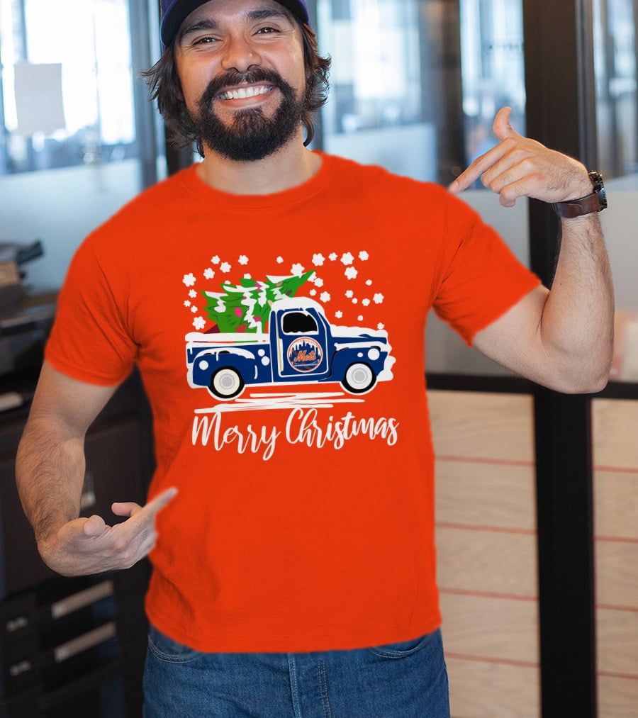 New York Mets Vintage Truck Merry Christmas Snowflakes T-Shirt